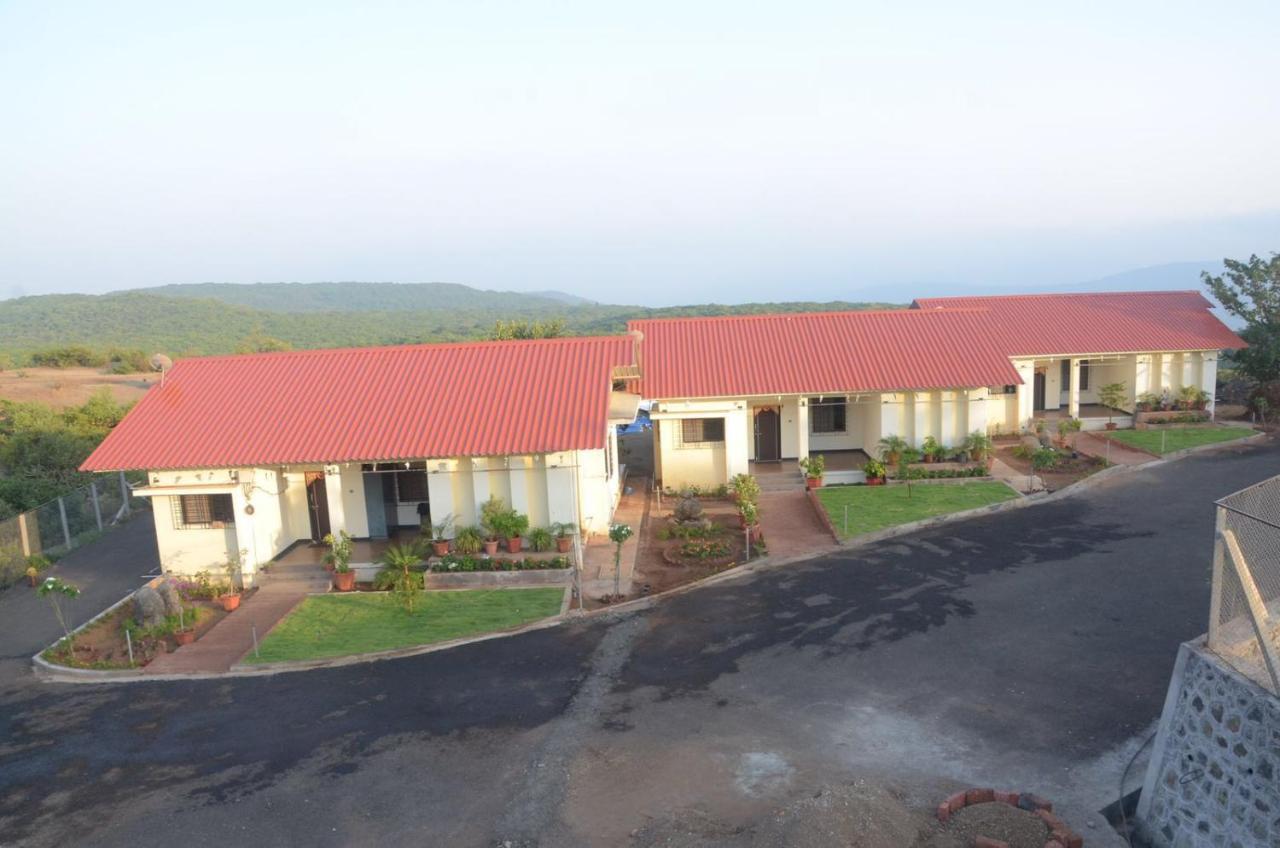 Suryamala Bunglows Villa Mahābaleshwar Buitenkant foto